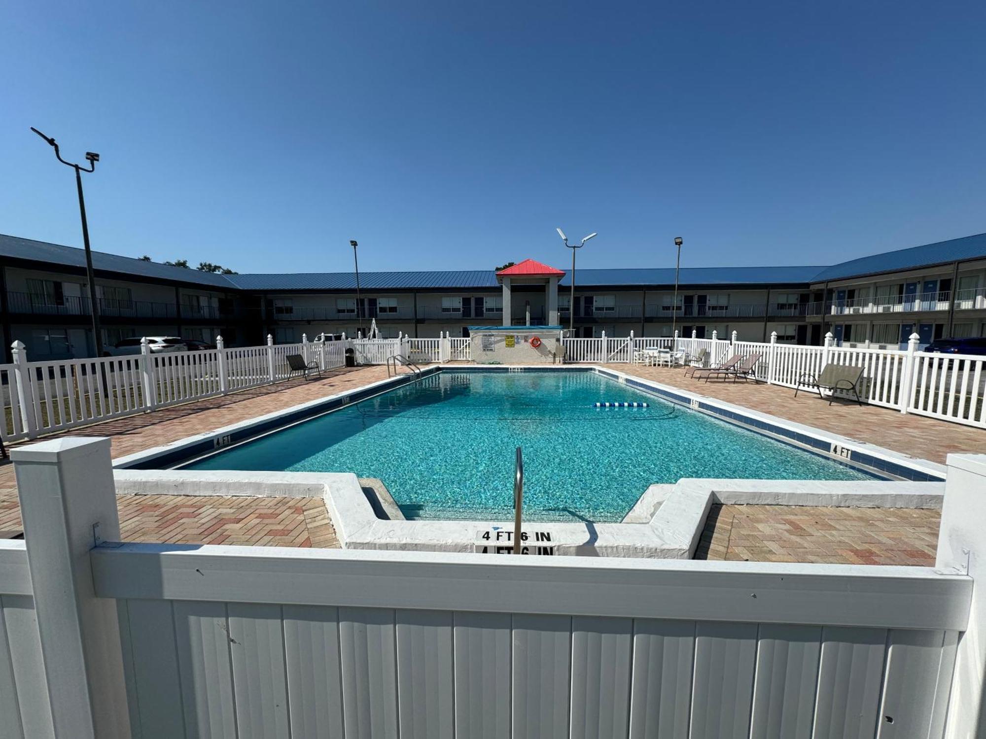Motel 6 Englewood, Fl Esterno foto